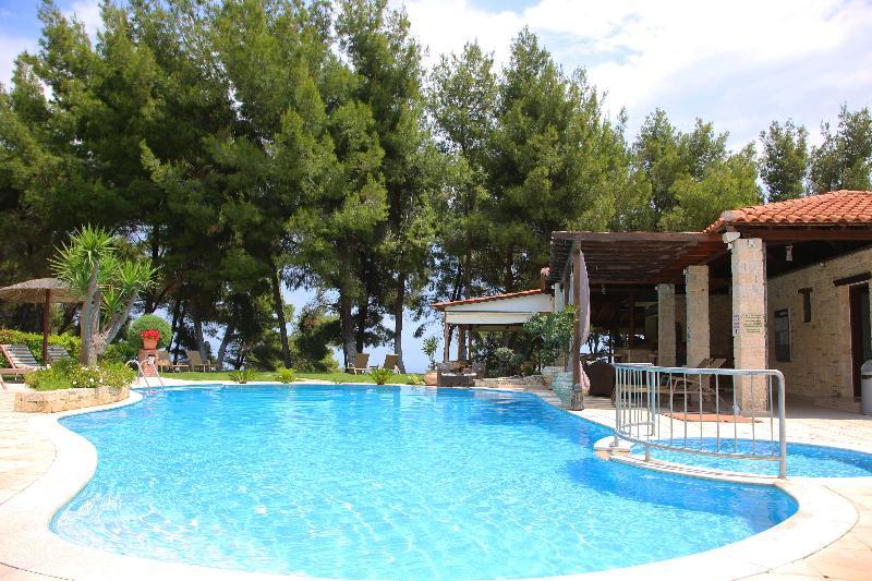 Country Kallithea (Chalkidiki)