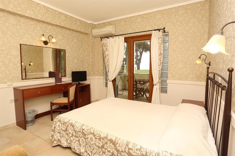 Country Hotel Kallithea (Chalkidiki)